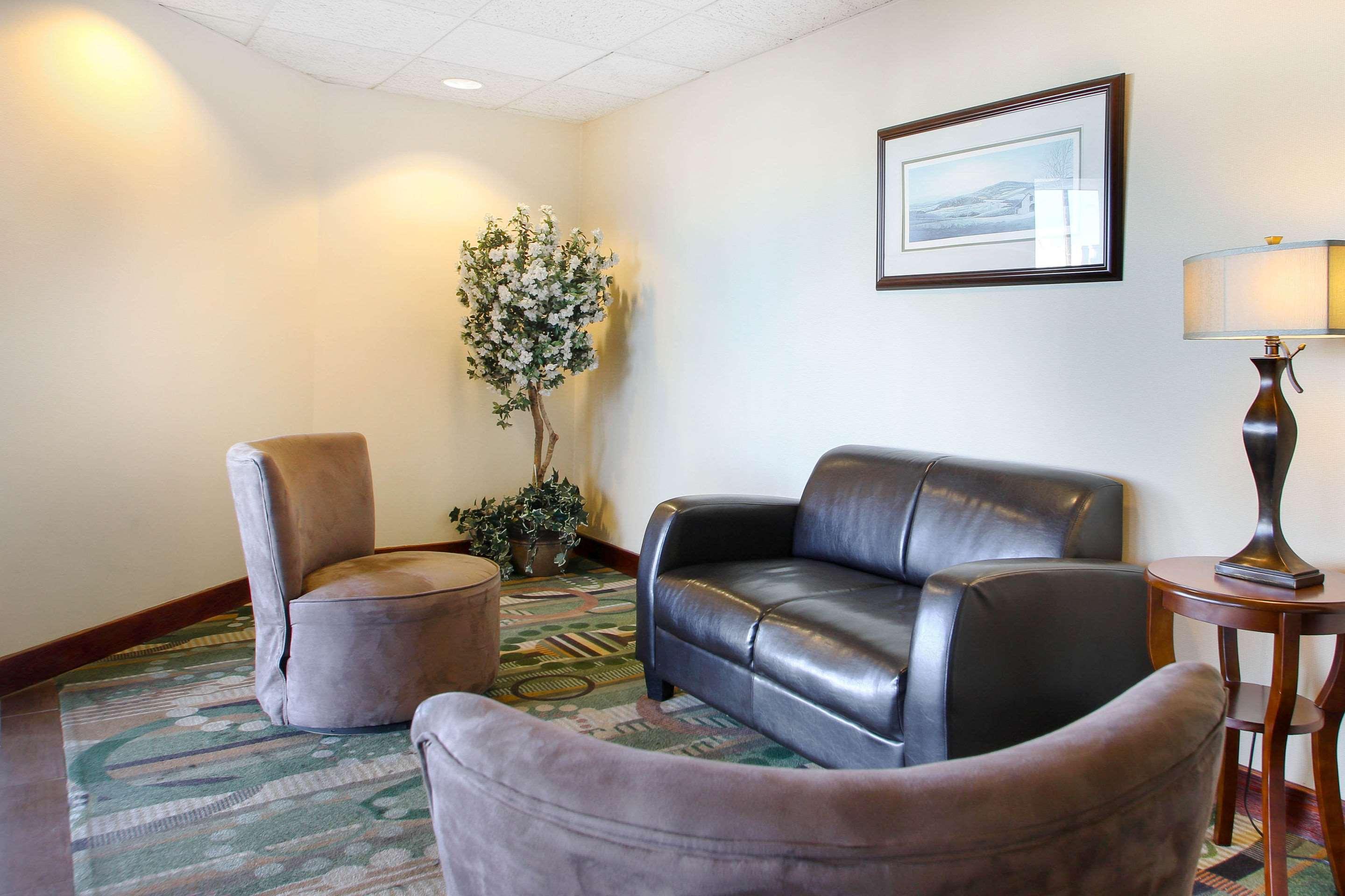Comfort Inn & Suites Beaver Dam Exterior foto
